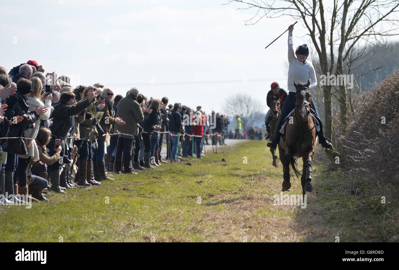 Kiplingcotes Derby. Sam Osborne riding Mr P celebrates as she wins the