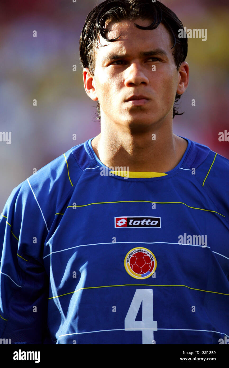 Soccer CONCACAF Gold Cup 2005 Group A Colombia v Panama Orange