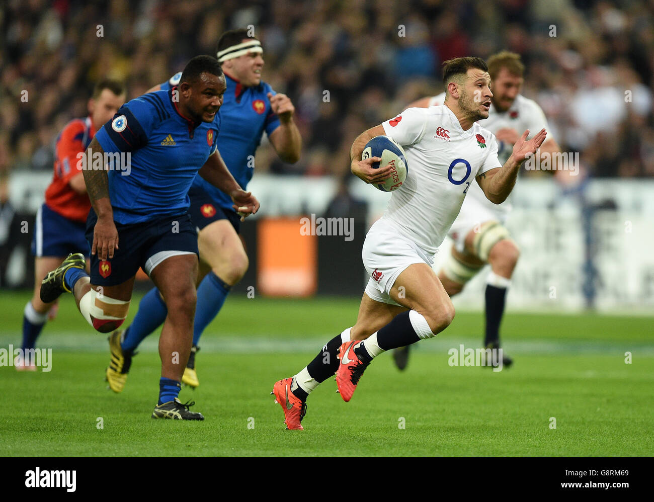 England v france rugby 2016 hi-res stock photography and images - Page 3 -  Alamy