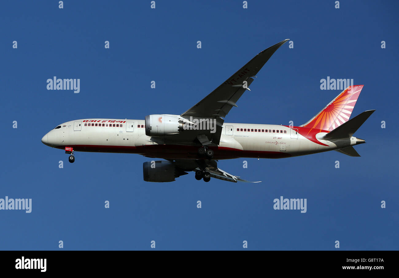 Plane Stock - Heathrow Airport. A Air India Boeing 787-8 Dreamliner plane with the registration VT-ANT lands at Heathrow Stock Photo