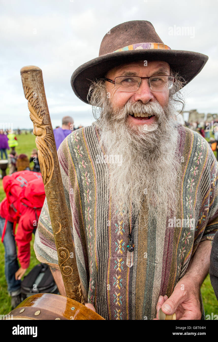 Druid At The Summer Solstice At Stonehenge UK Stock Photo