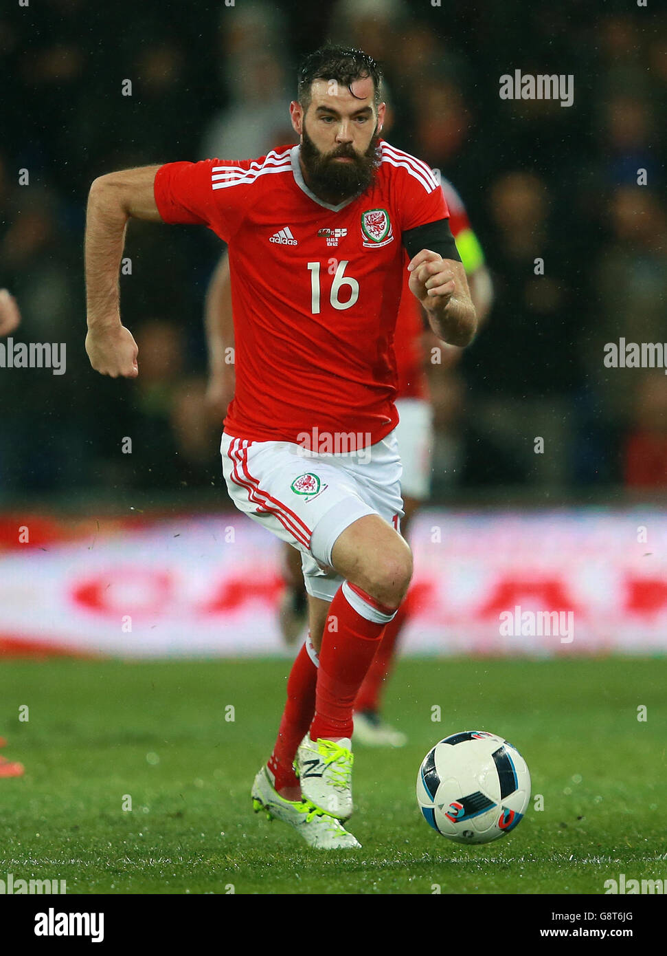 Wales' Joe Ledley during the International Friendly at the Cardiff City Stadium, Cardiff. Stock Photo
