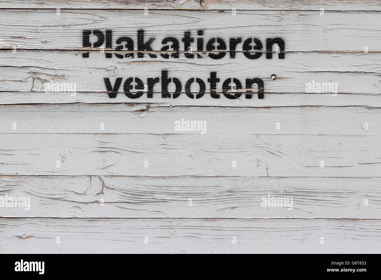 placard forbidden - german: (plakatieren verboten) Stock Photo