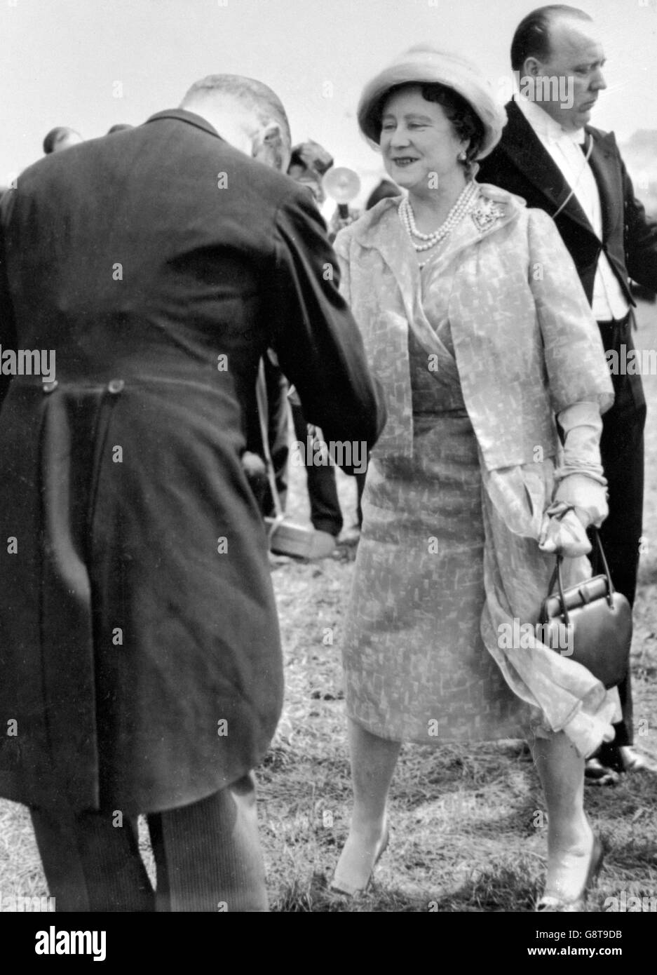 Queen Elizabeth The Queen Mother when she arrived at Epsom for the 1962 Derby meeting. Stock Photo