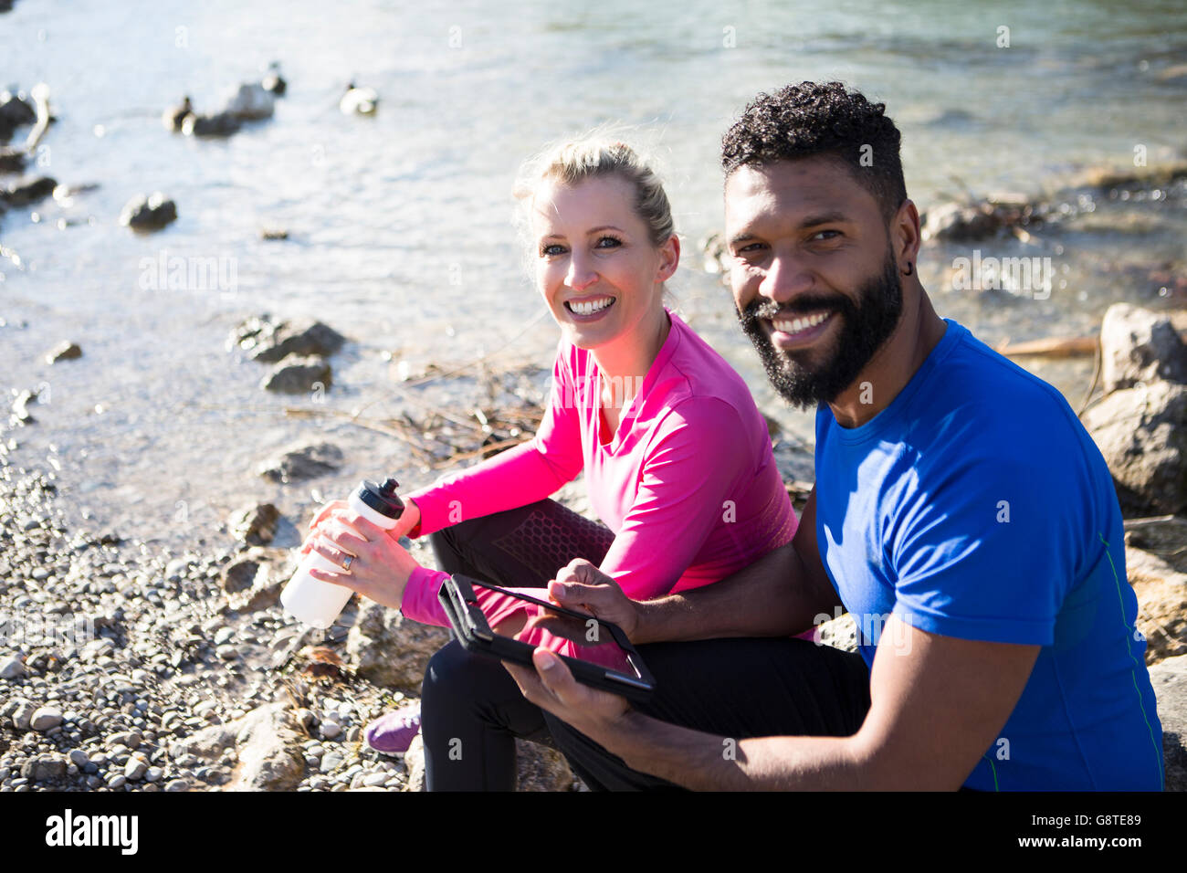 Young caucasian couple takes hi-res stock photography and images - Alamy