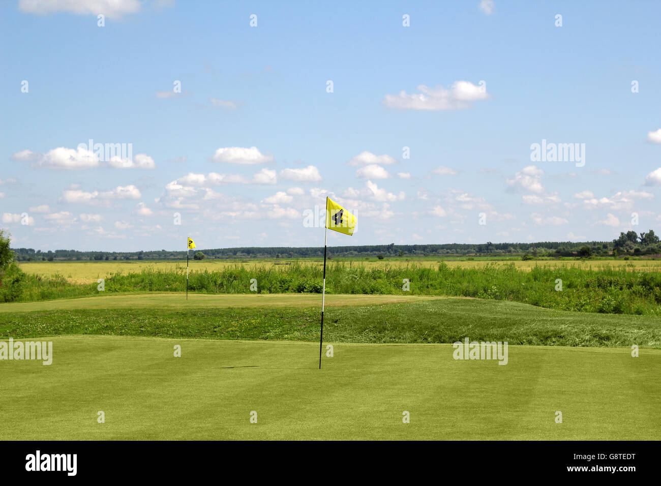Golf flags hires stock photography and images Alamy