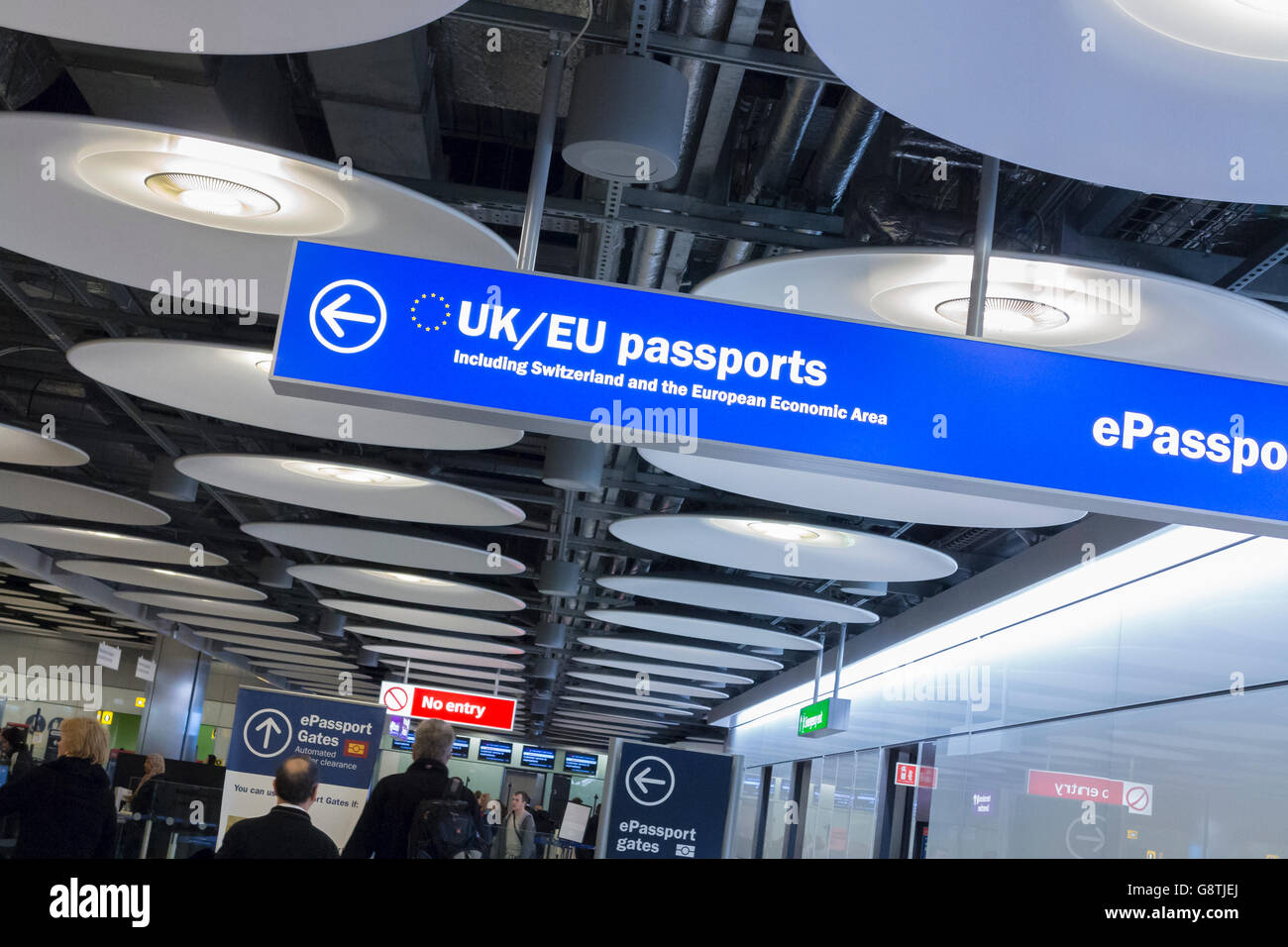 Arrivals from the European Union sign at the exit to Heathrow airport, London, England Stock Photo