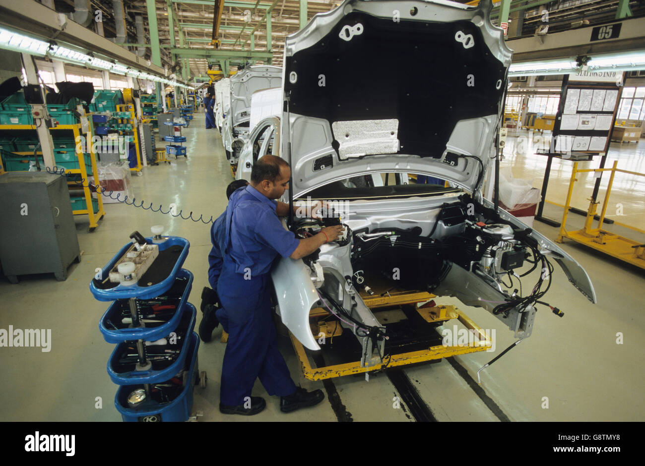 Chrysler factory job hires stock photography and images Alamy