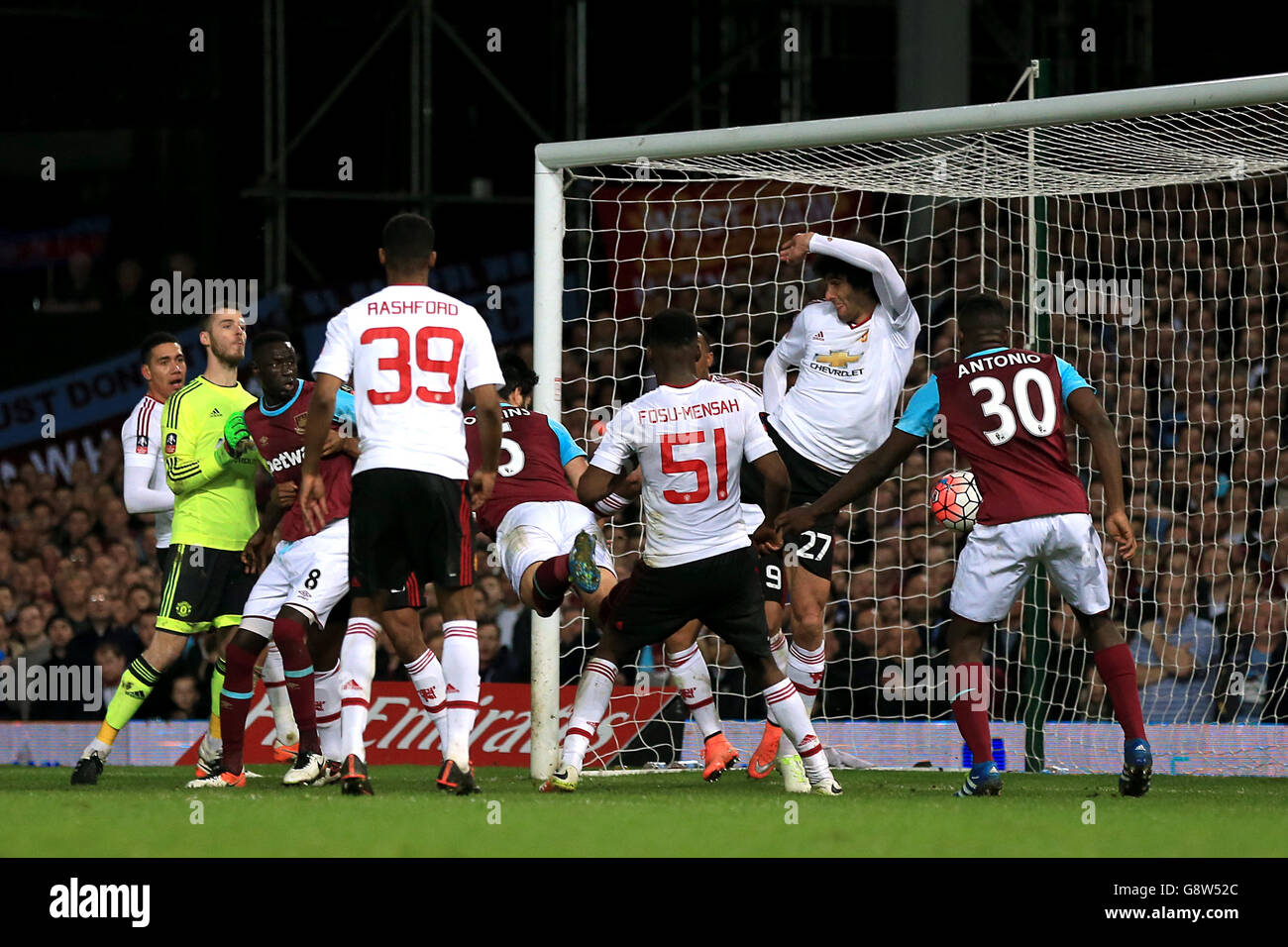 final-game-at-upton-park-high-resolution-stock-photography-and-images