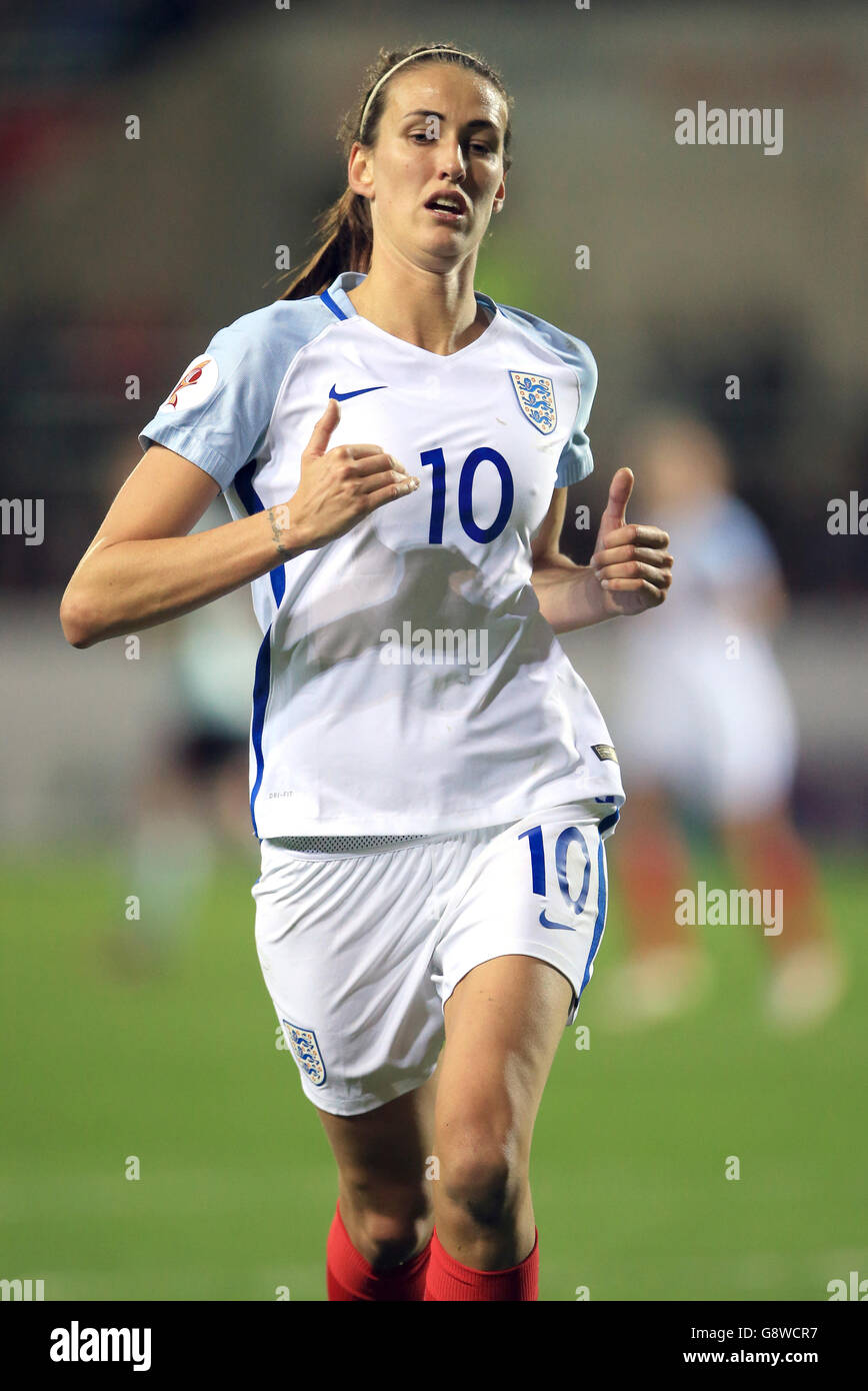 England Women v Belgium Women - UEFA European 2017 Qualifying - AESSEAL New York Stadium. England Women's Jill Scott Stock Photo