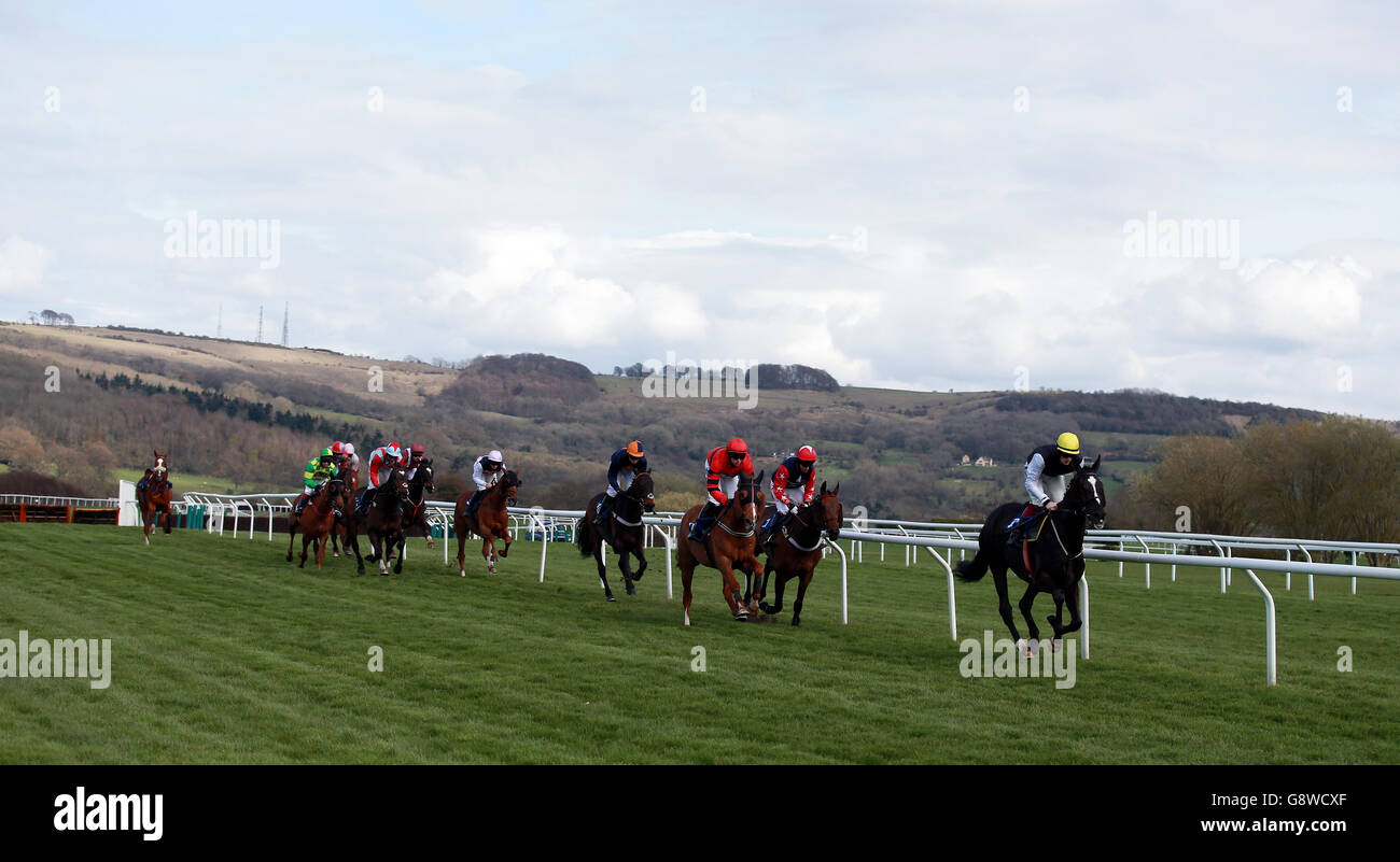 The April Meeting Day One Cheltenham Races Stock Photo Alamy