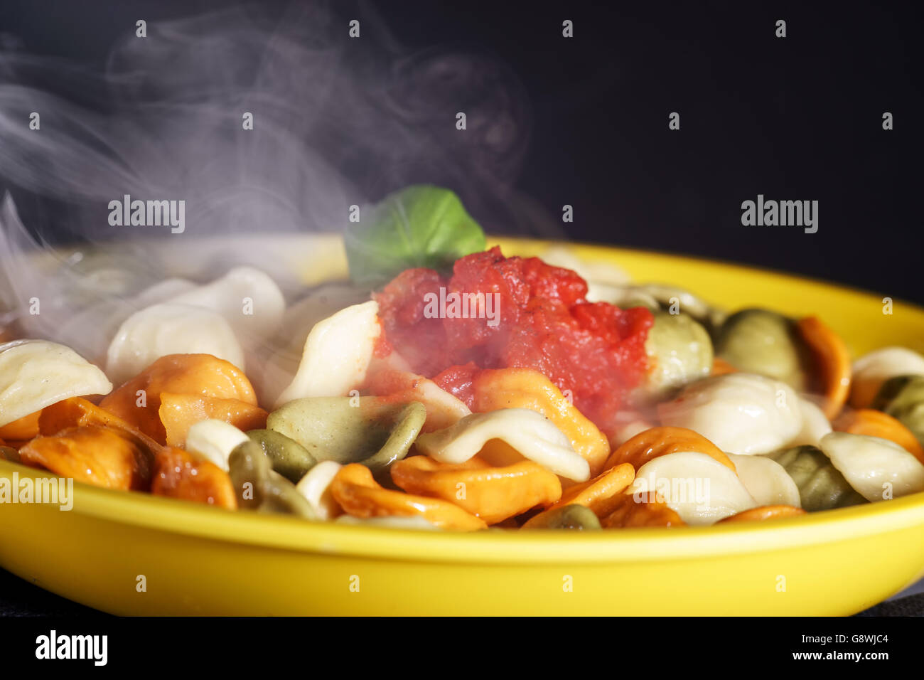 Kitchen hot plate hires stock photography and images Alamy