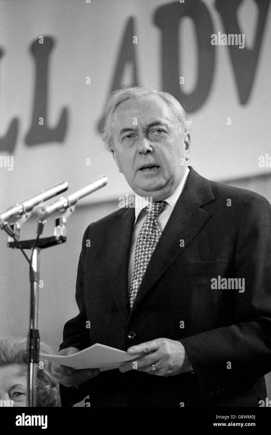 Harold Wilson speaking at the start of the Labour Party's one-day special conference on the Common Market in the Michael Sobell Sports Centre in London. Stock Photo