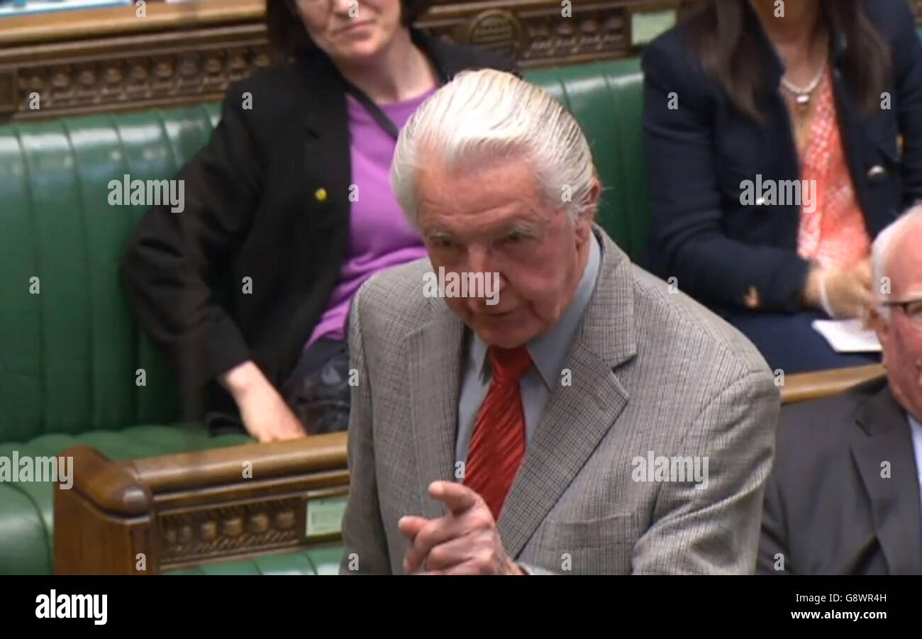 Dennis Skinner, Labour MP for Bolsover, before he is asked to leave the chamber of the House of Commons after he refused to withdraw the word Dodgy, when he called Prime Minister David Cameron 'Dodgy Dave' following a statement by the PM over the Mossack Fonseca data leak. Stock Photo