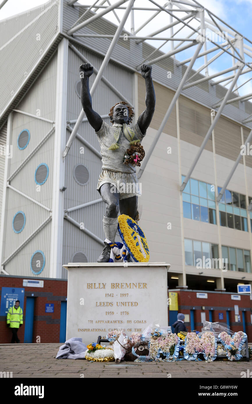 A general view of the Billy Bremner statue outside Elland Road Stock