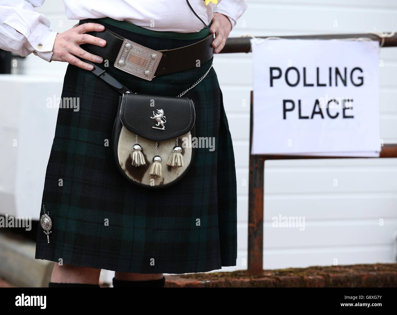 SNP supporter John Watson outside Fankerton Hut polling station in central Scotland as voting continues in the Scottish parliamentary elections. Stock Photo