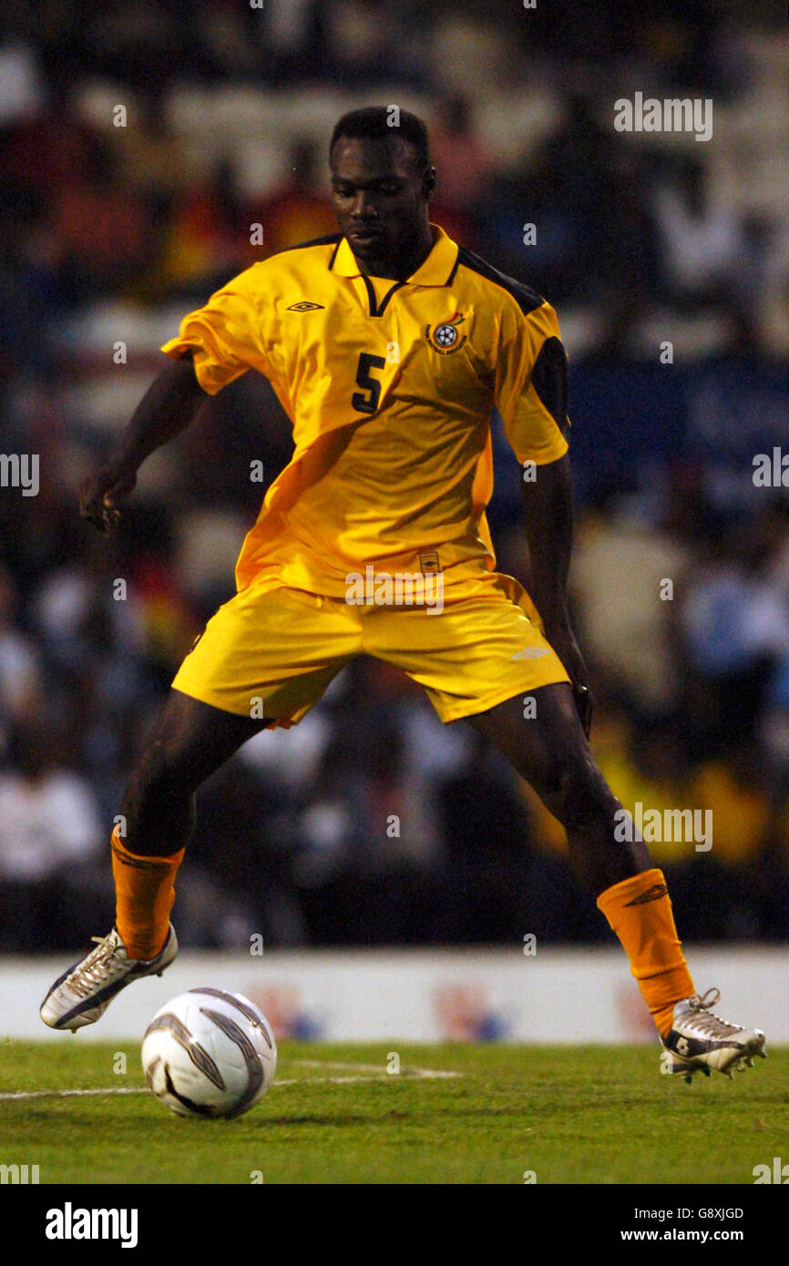 Soccer - International Friendly - Senegal v Ghana - Griffin Park. John Mensah, Ghana Stock Photo