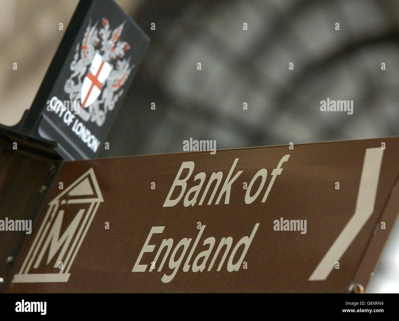 A pedestrian sign outside the Bank of England in the City of London. The Bank of England is set to leave interest rates unchanged at 4.5% for the second straight month, Thursday October 5, 2005, despite disappointing data on the state of the economy. Experts believe a no-change decision is a 'dead cert' with attention now turning to how soon the next move will be. See PA story ECONOMY Rates. PRESS ASSOCIATION photo. Photo Credit should read: Matthew Fearn/PA Stock Photo