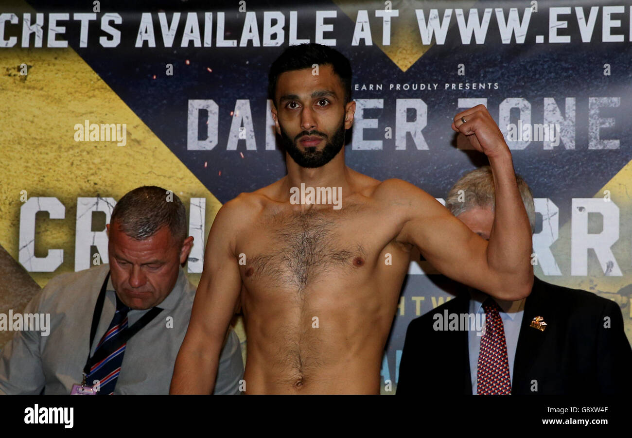 Adil Anwar weighs in at Radisson Blu Edwardian Hotel, Manchester. Stock Photo