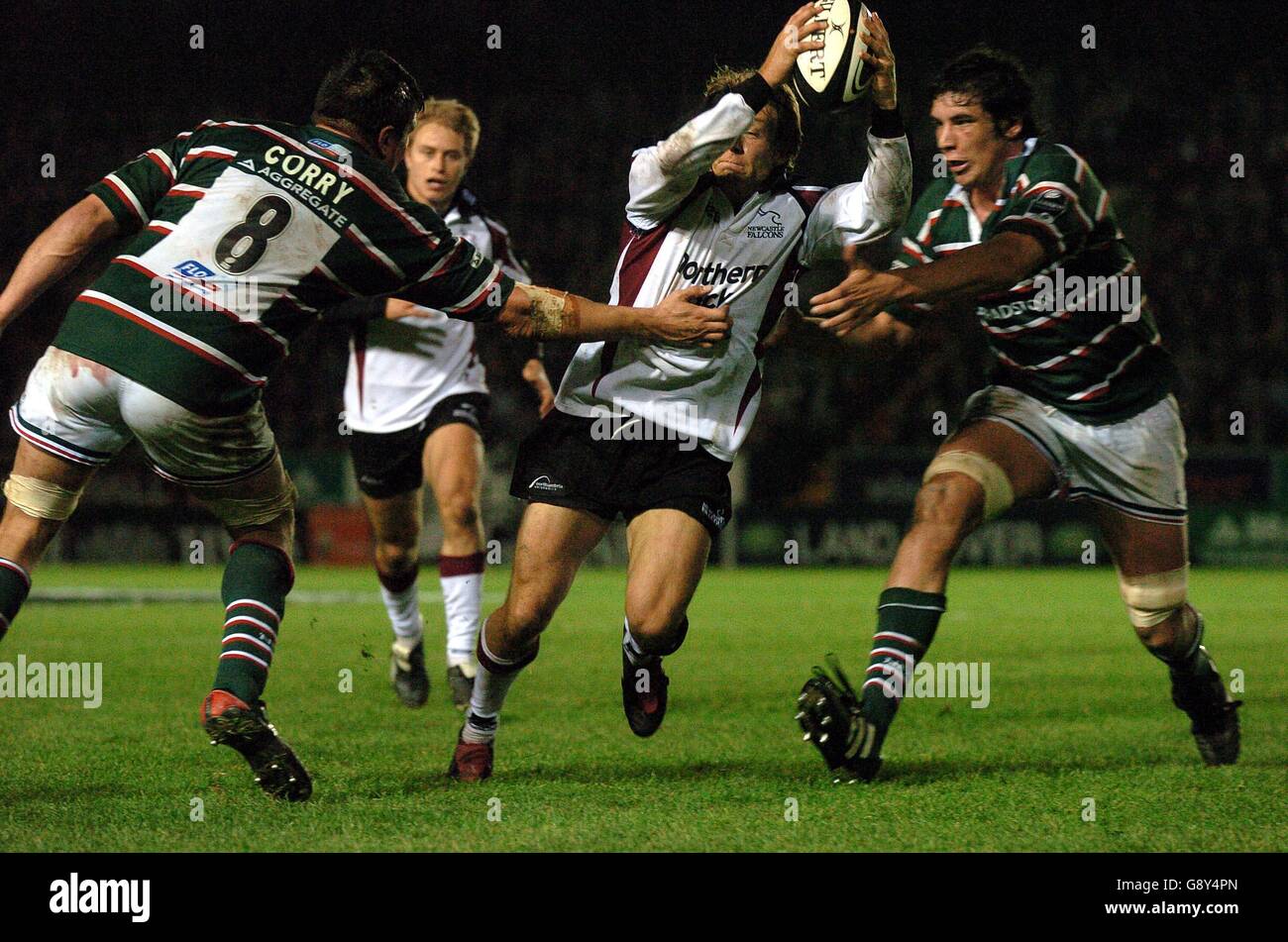 Newcastle falcons jonny wilkinson hi-res stock photography and images ...
