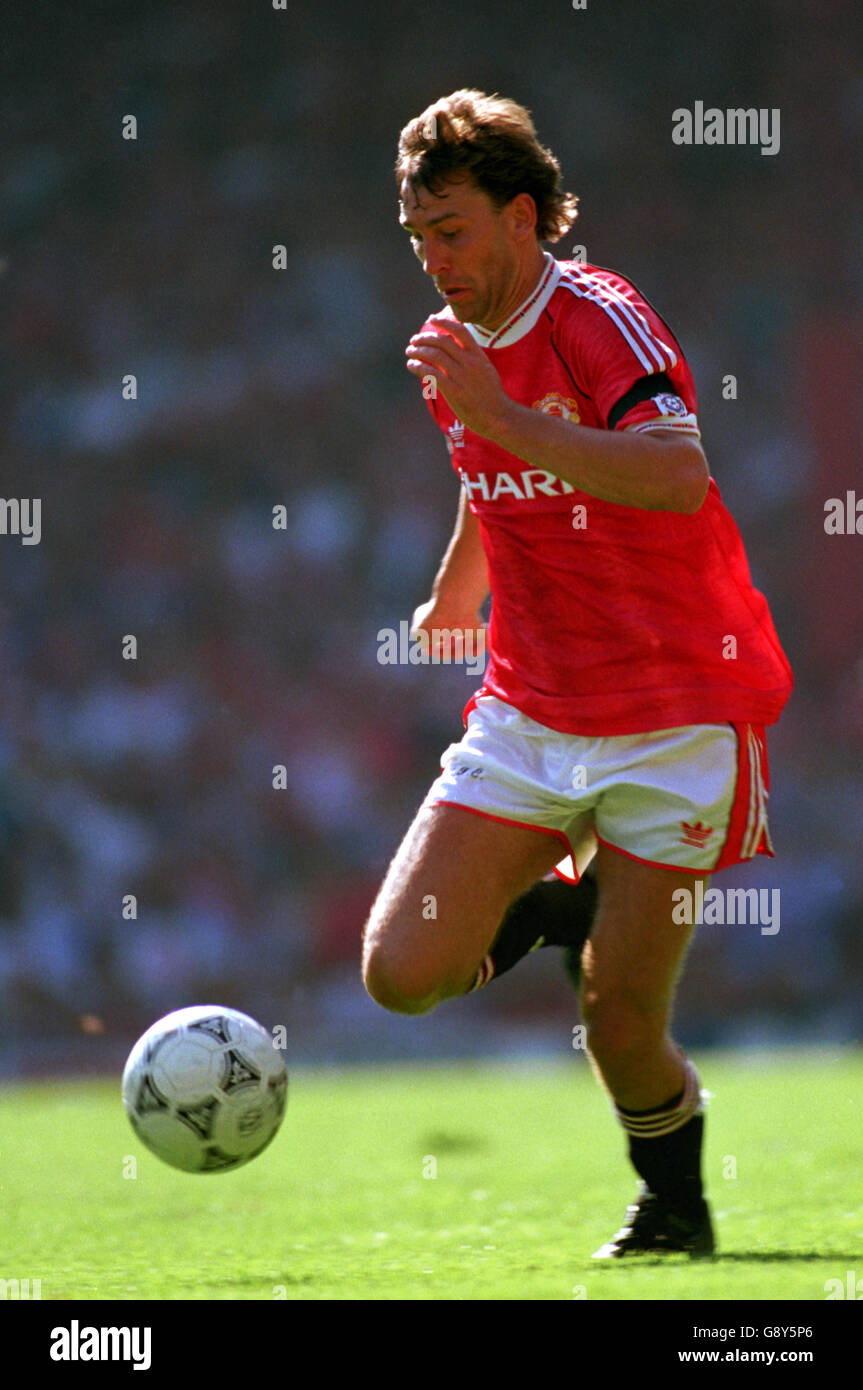 Bryan Robson, Manchester United Fotografía de noticias - Getty Images