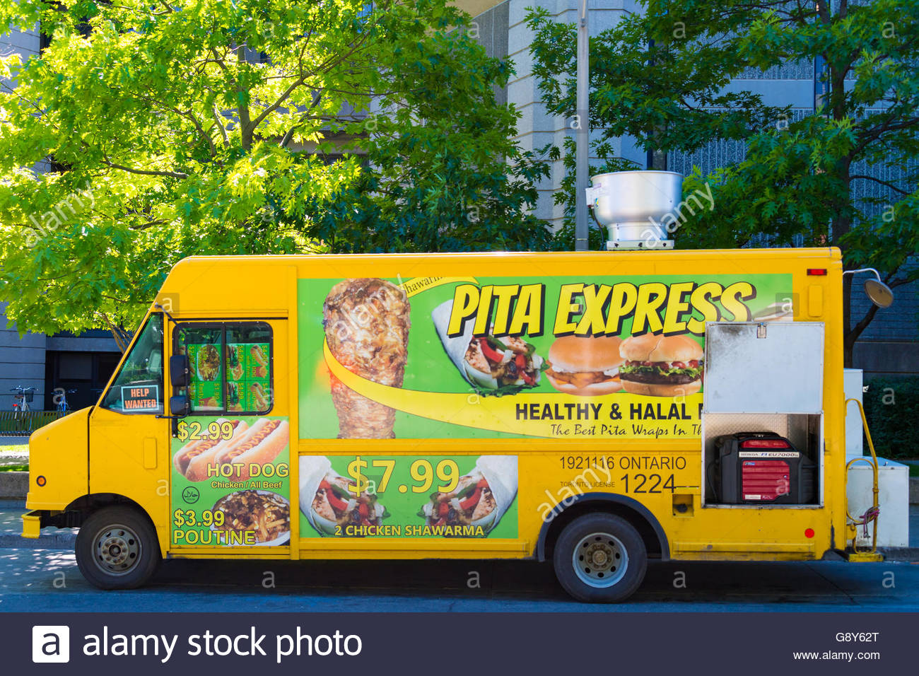 Halal Food High Resolution Stock Photography and Images Alamy