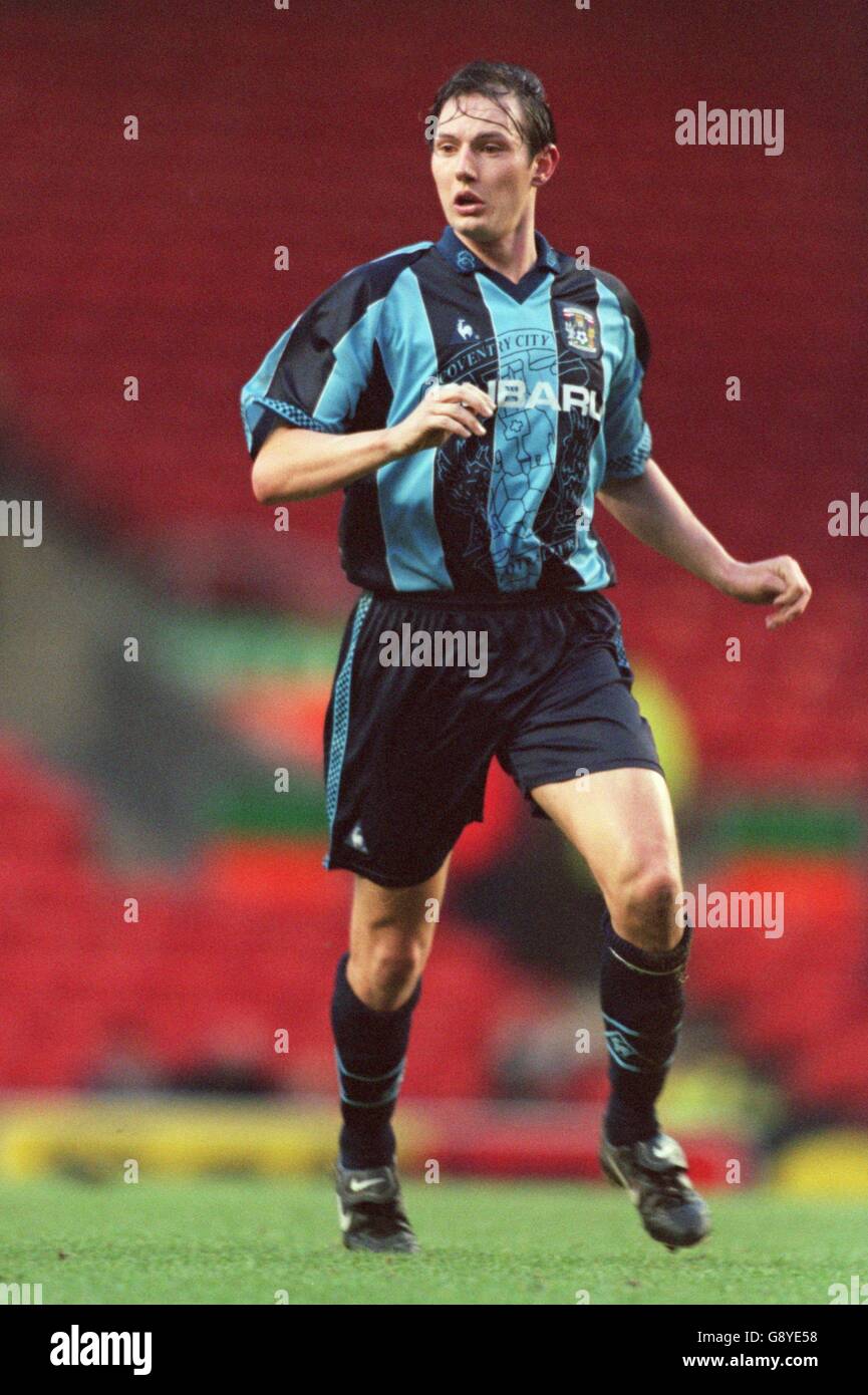 Soccer - Littlewoods FA Cup Third Round - Liverpool v Coventry City. Noel Whelan, Coventry City Stock Photo