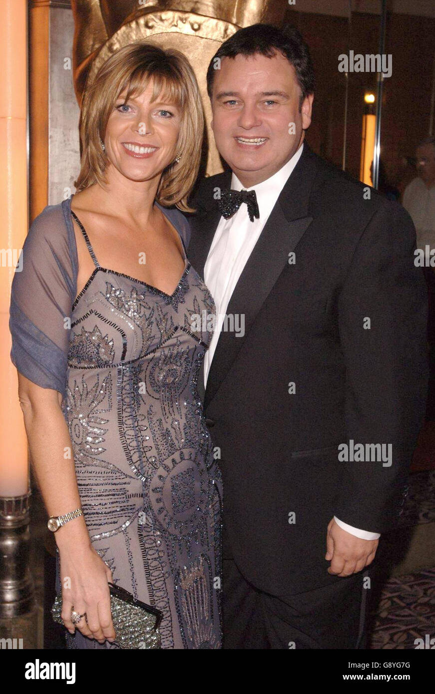 Eamonn Holmes and his wife arrive for a UNICEF fundraising event, at the Park Lane Hotel, Piccadilly, central London, Friday 21 October 2005. The occasion was hosted by UNICEF Goodwill Ambassador Sir Roger Moore. PRESS ASSOCIATION Photo. Photo credit should read: Ian West/PA Stock Photo