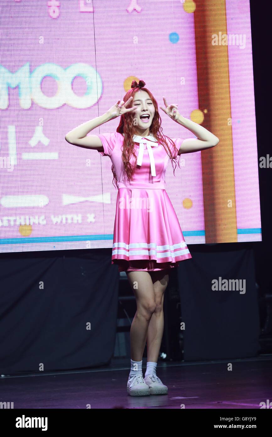 Sonamoo hi-res stock photography and images - Alamy