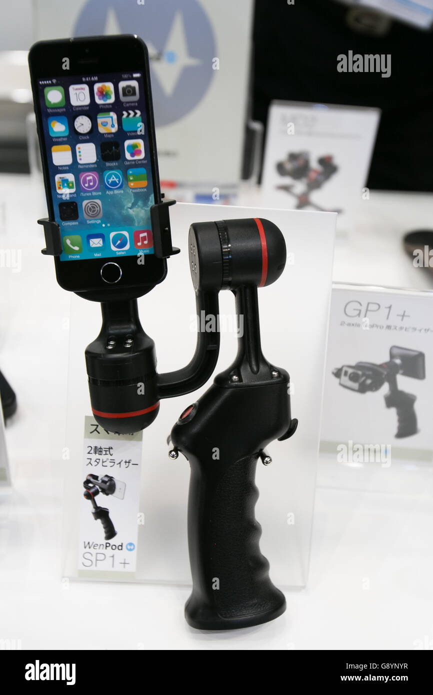 Tokyo, Japan. 30th June, 2016. A Wenpod SP1 Plus Smartphone Gimbal  Stabilizer Handled on display at Content Tokyo 2016 in Tokyo Big Sight on  June 30, 2016, Tokyo, Japan. Content Tokyo 2016