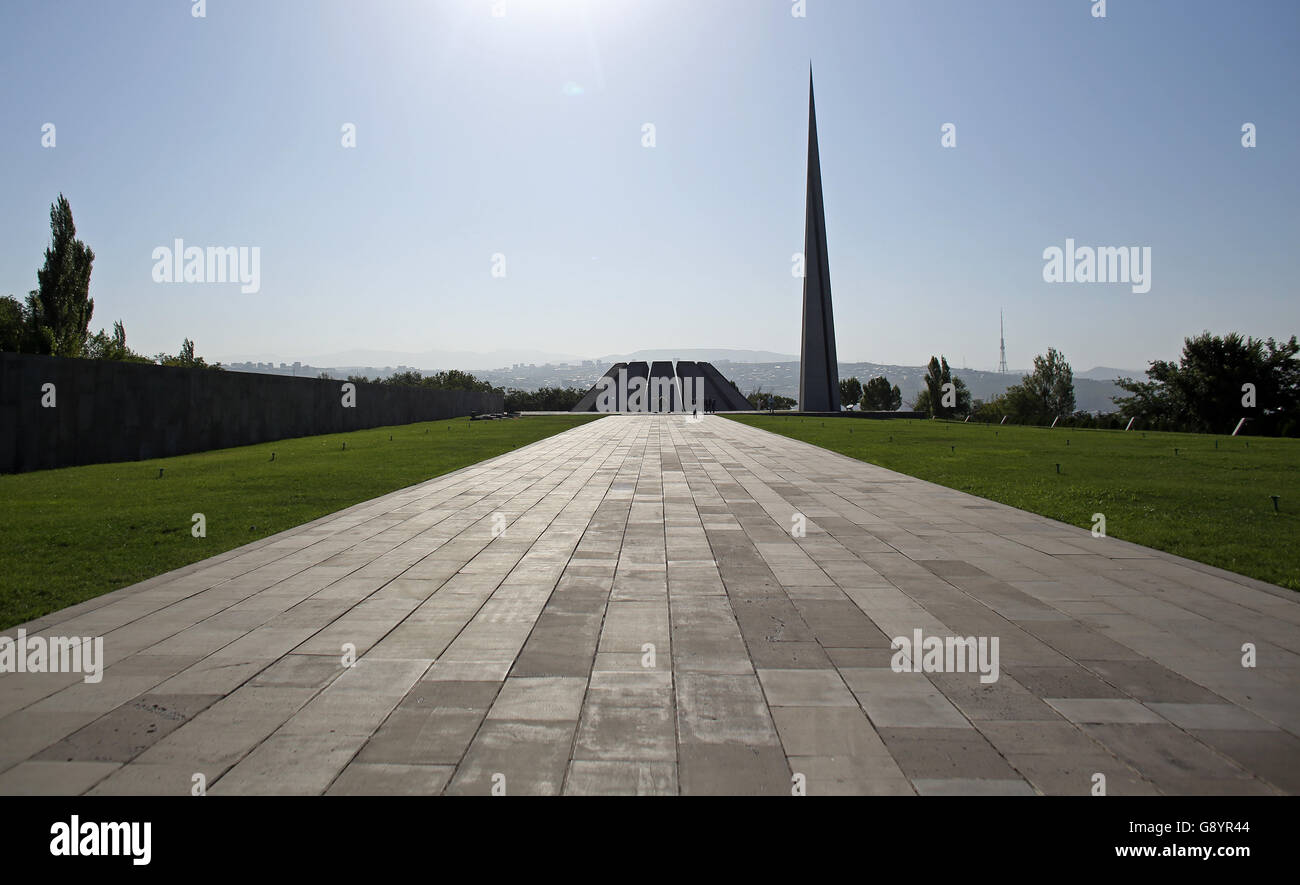Jerewan, Armenia. 30th June, 2016. The memorial place Tsitsernakaberd in Jerewan, Armenia, 30 June 2016. Photo: Jan Woitas/dpa/Alamy Live News Stock Photo