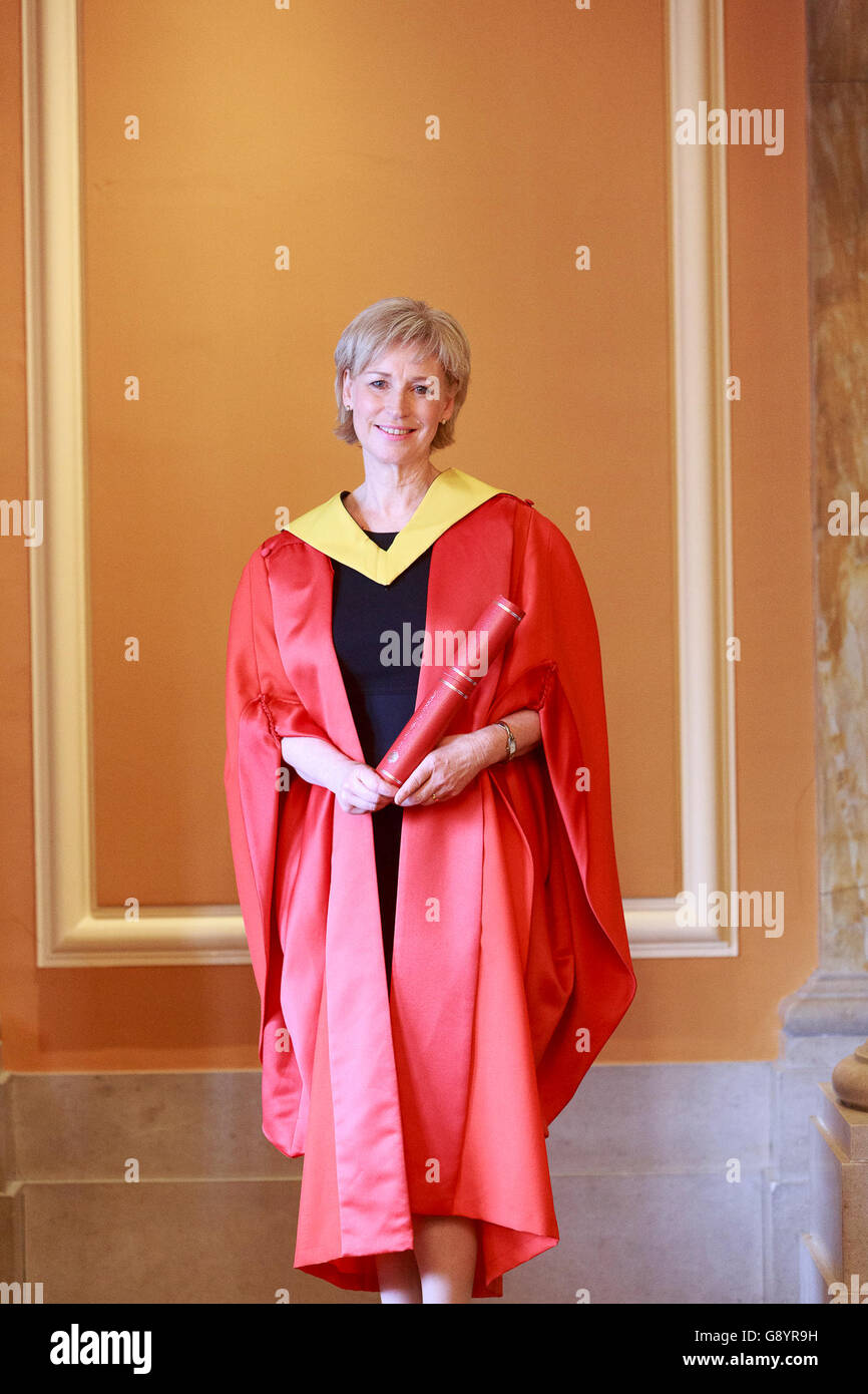 Edinburgh, UK. 30th June 2016. Edinburgh Honorary degree for broadcaster and writer Sally Magnusson and Gaelic singer, actress Dolina Maclennan. v. Pako Mera/Alamy Live News. Stock Photo