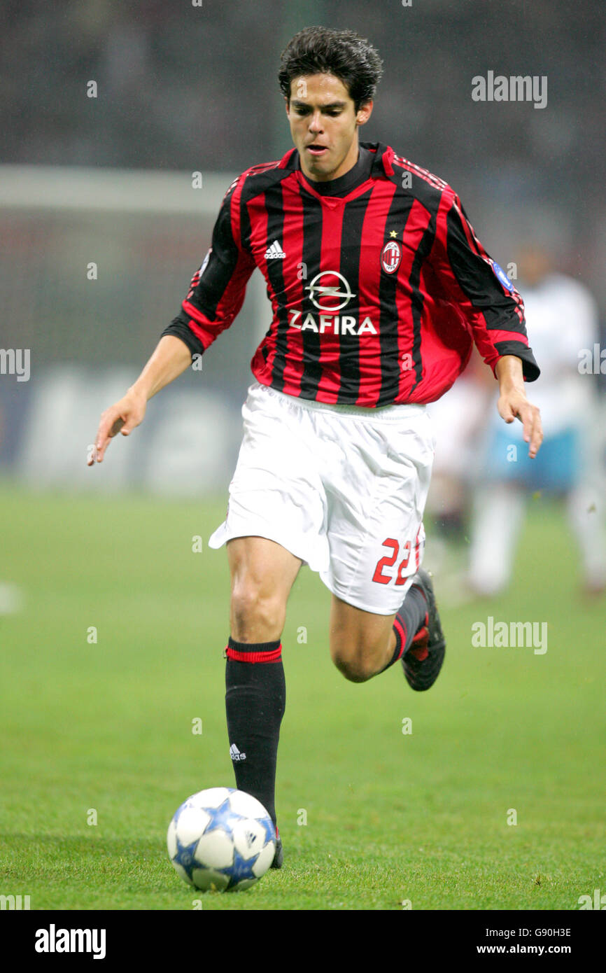 Soccer - UEFA Champions League - Group E - AC Milan v PSV Eindhoven - Giuseppe Meazza. Kaka, AC Milan Stock Photo