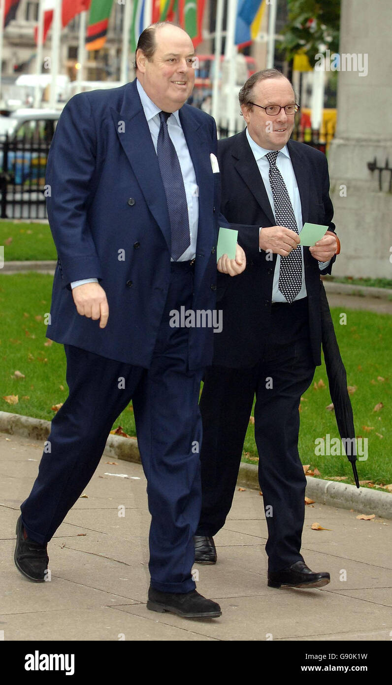Sir Nicholas Soames MP (left) and Michael Ancram MP arrive at the memorial service at St Margaret's Church in Westminster, central London for former British Airways chairman Lord King, Wednesday October 26, 2005. King, who died earlier this year, was renowned as the former Tory Prime Minister Margaret Thatcher's favourite businessman and was appointed by her to run the then-publicly-owned company in 1981. See PA story MEMORIAL King. PRESS ASSOCIATION Photo. Photo credit should read: John Stillwell/PA. Stock Photo