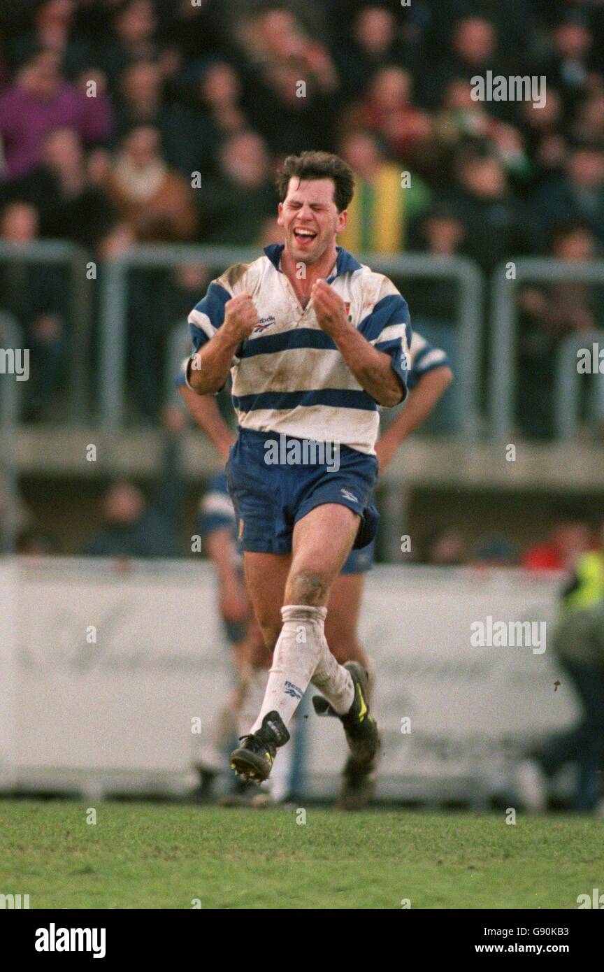 Troncon Rugby Rugby union alessandro troncon hi-res stock photography and images - Alamy