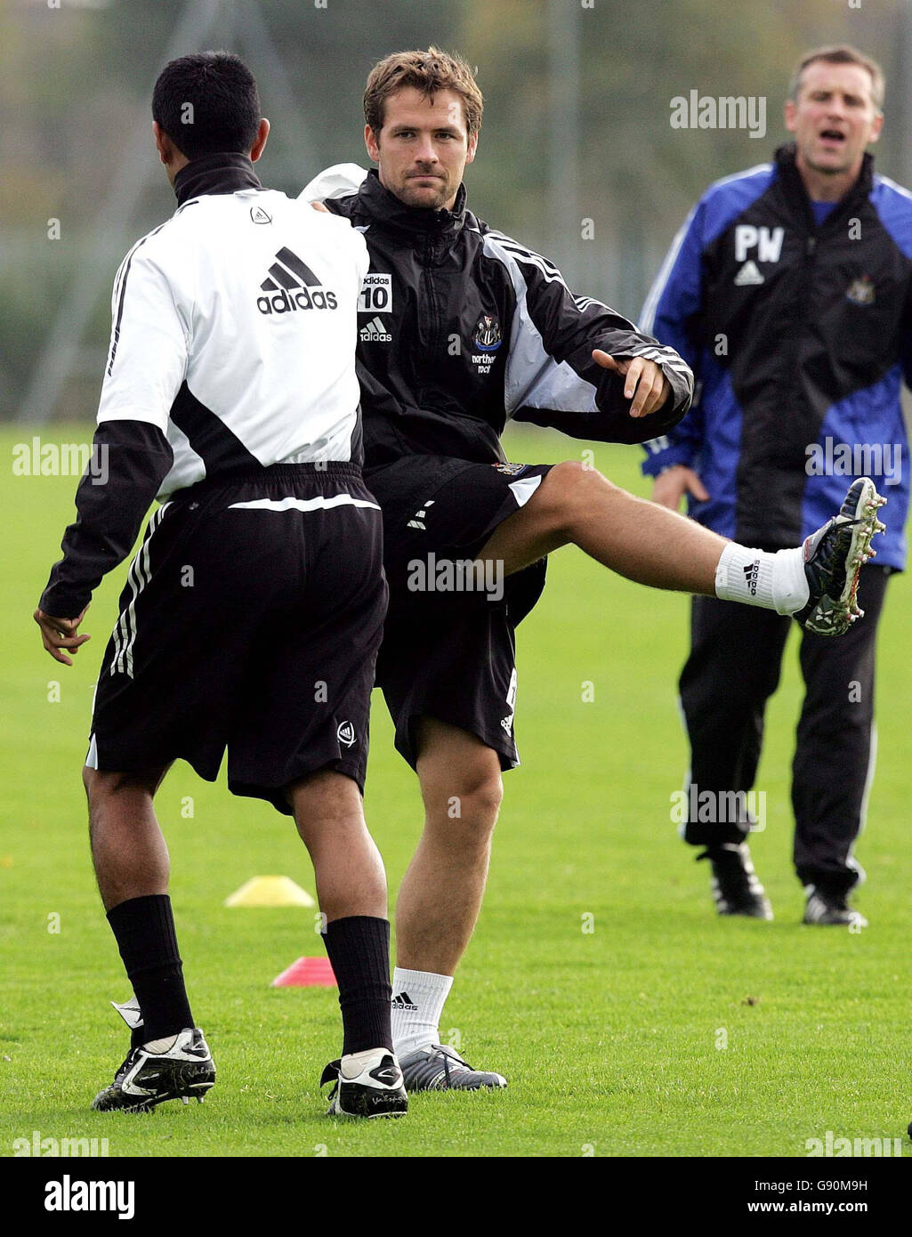 Nolberto solano hi-res stock photography and images - Page 7 - Alamy