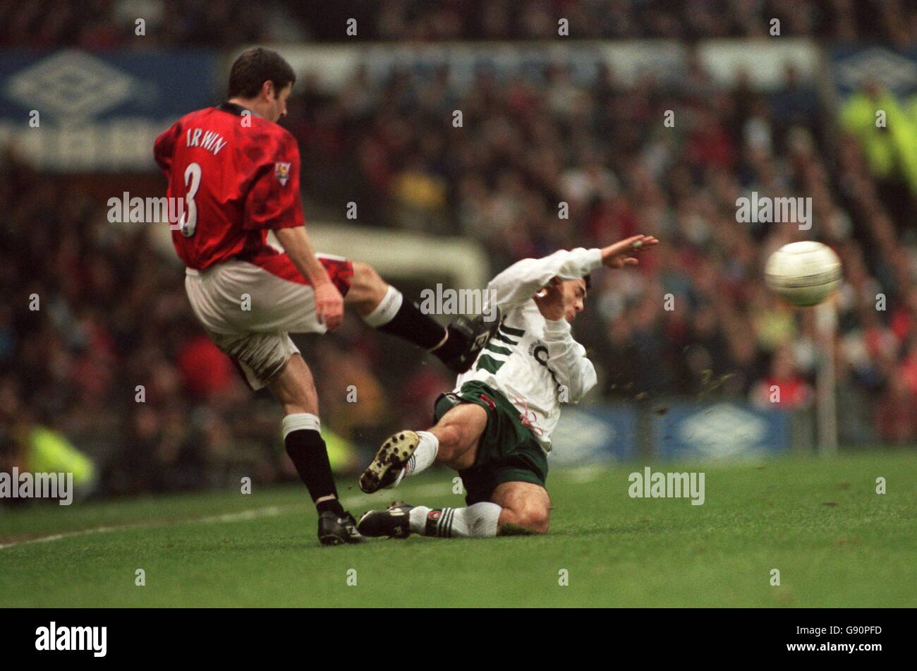 Soccer Littlewoods FA Cup Fifth Round Manchester United v Barnsley