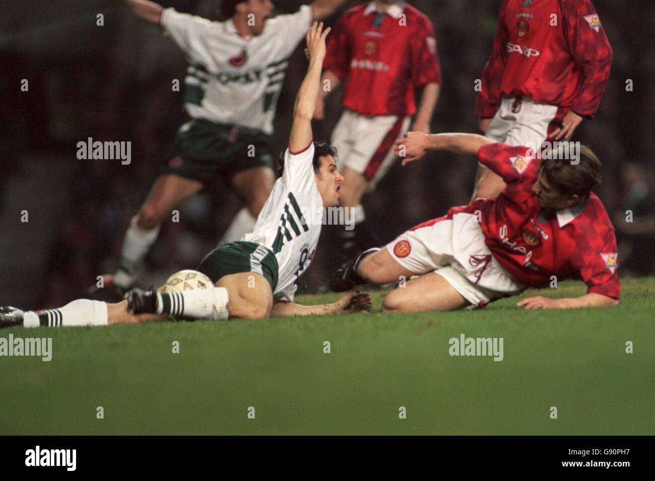Soccer Littlewoods FA Cup Fifth Round Manchester United v Barnsley