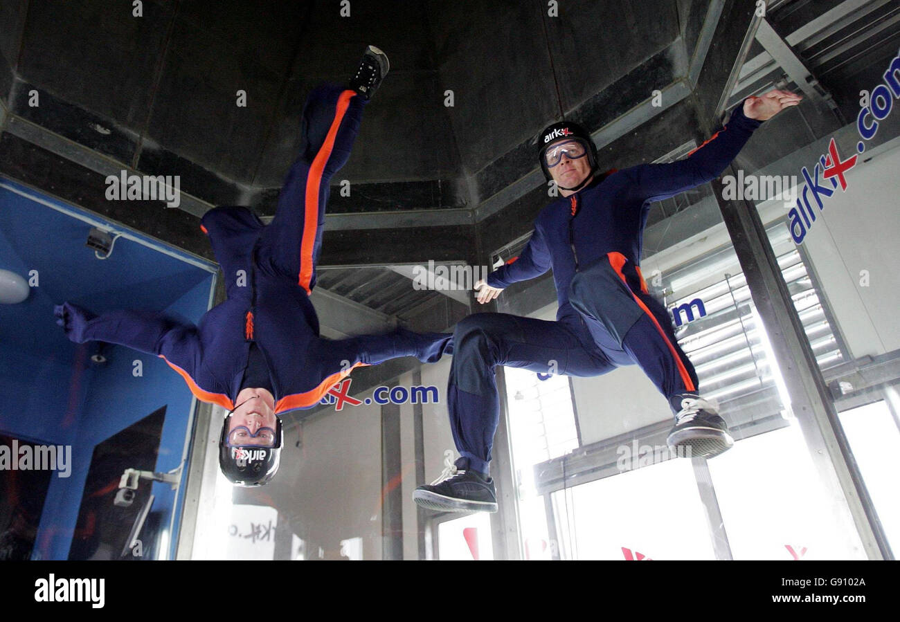 Rusty Lewis (left) and Joe Winter try out the new Airkix wind tunnel at the Milton Keynes Xscape Leisure Centre, Monday October 31, 2005. The purpose-built indoor skydiving tunnel is the first of its kind in the country, and allows enthusiasts to practise free-falling and sky-diving manoeuvres. Watch for PA story ADVENTURE Wind. PRESS ASSOCIATION photo. Photo credit should read: Tim Ockenden/PA. Stock Photo