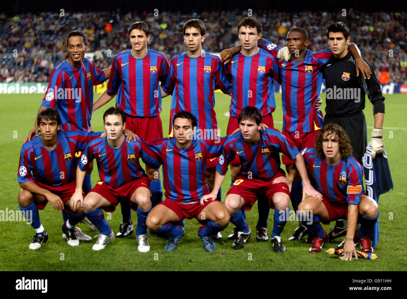 barcelona-soccer-team-hi-res-stock-photography-and-images-alamy