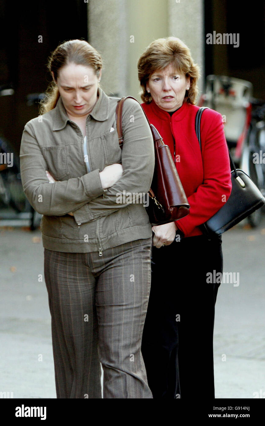 Mrs Mary McCue with her daughter Fiona (L) leaves the Old Assizes at Oxford Wednesday November 16, 2005 following the inquest into the death of her son Lance Corporal James McCue in Iraq. Lance Corporal McCue, 27, from Paisley in Scotland, was killed by an explosion as he stood at an old airbase near Al Amarah in southern Iraq on April 30 2003, the inquest heard today. See PA story INQUEST Iraq. PRESS ASSOCIATION Photo. Photo credit should read: Tim Ockenden/PA. Stock Photo
