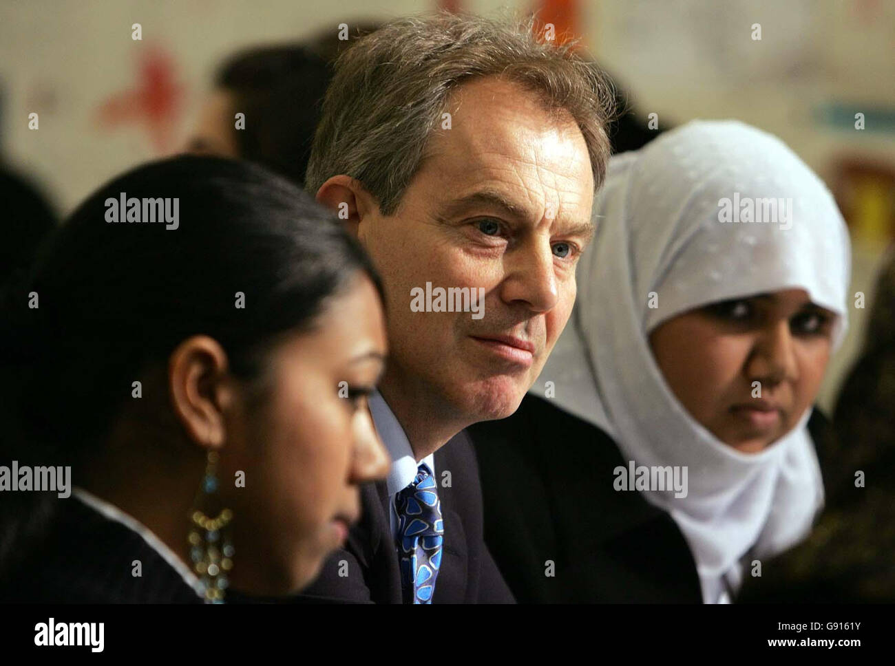 Britain's Prime Minister Tony Blair meets students at Little London Community Primary School in Leeds Thursday November 17, 2005. Watch for PA story POLITICS Blair. PRESS ASSOCIATION Photo. Photo credit should read: Owen Humphreys/WPA rota/PA Stock Photo