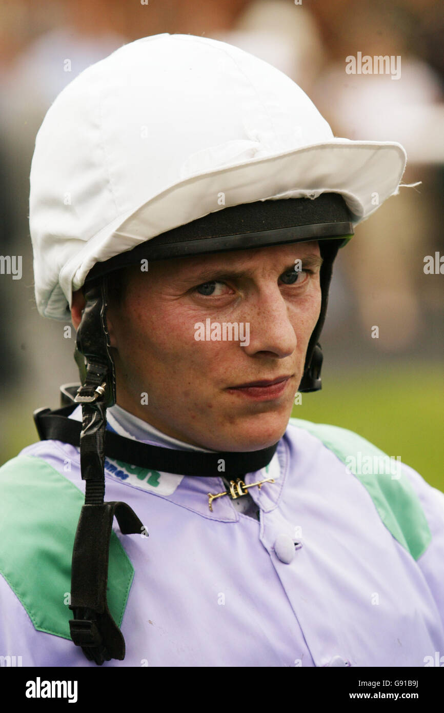 Eddie ahern jockey hi-res stock photography and images - Alamy