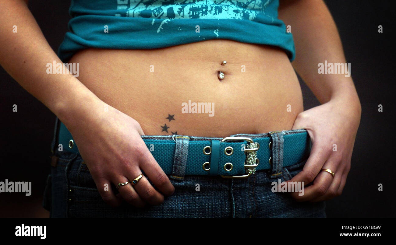 18 Awesome Belly Button Tattoos  Funny Gallery