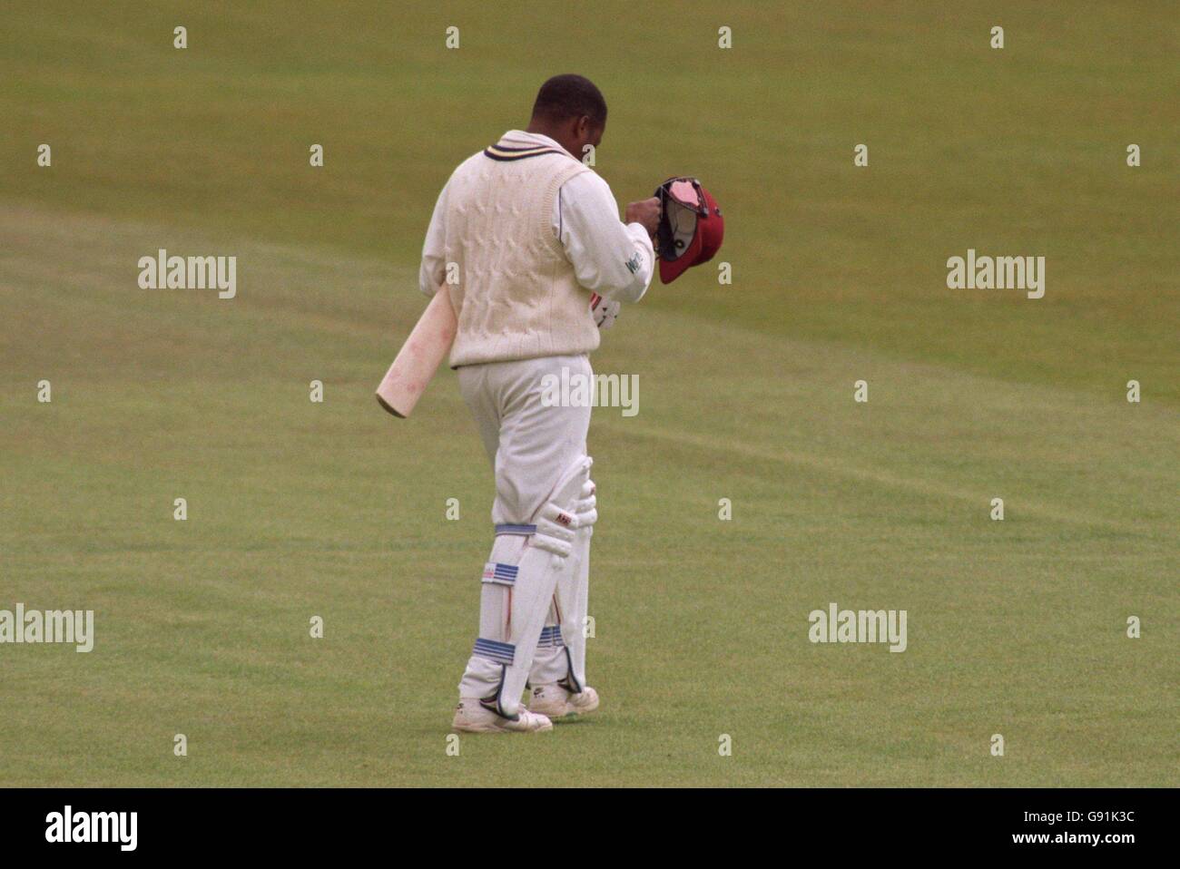 Cricket Britannic Assurance Championship Warwickshire v Durham