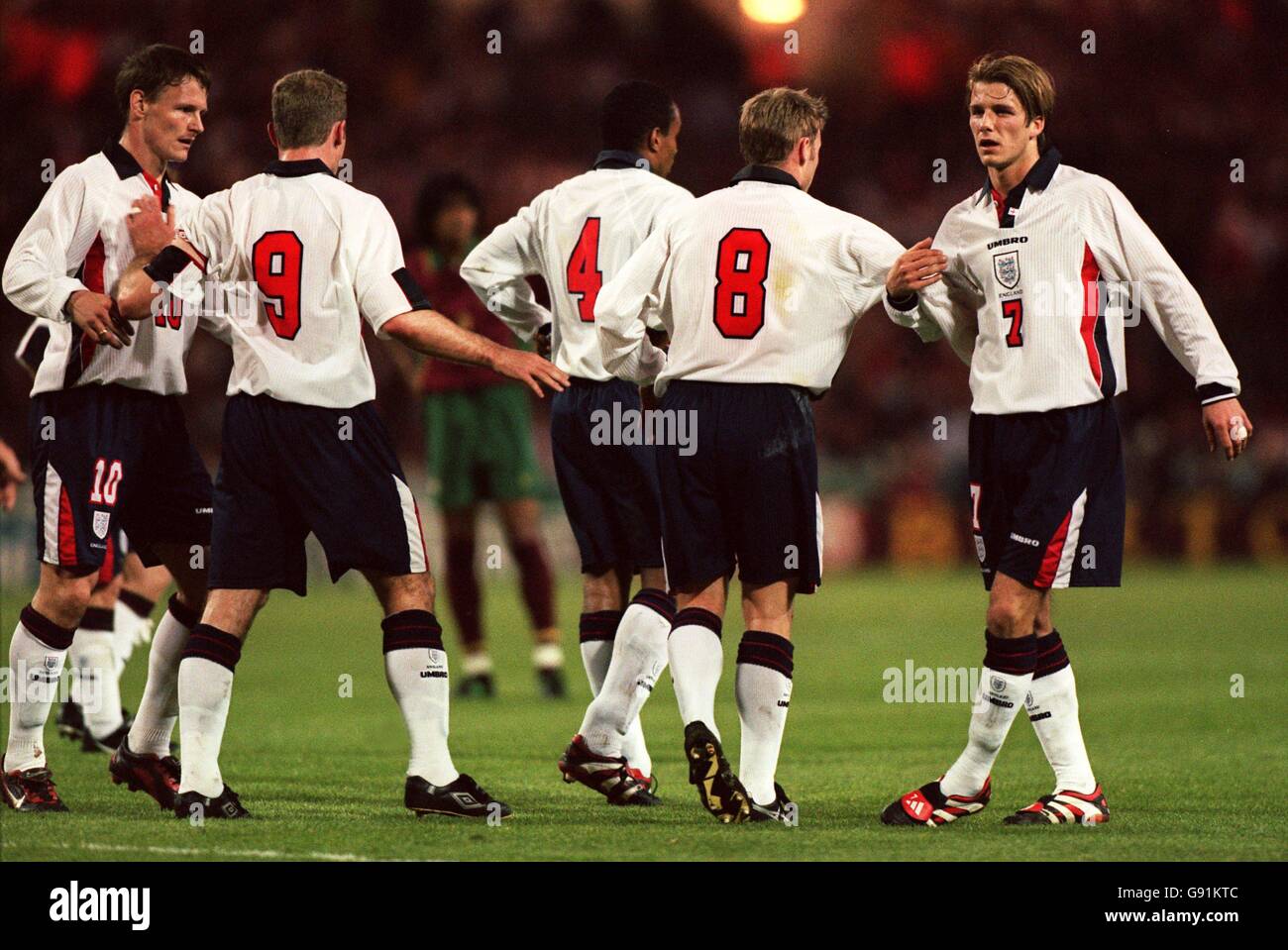 (left-right) Teddy Sheringham of England helps to organise a defensive wall for a Portugal free kick with teammates Alan Shearer, Paul Ince, David Batty and David Beckham Stock Photo