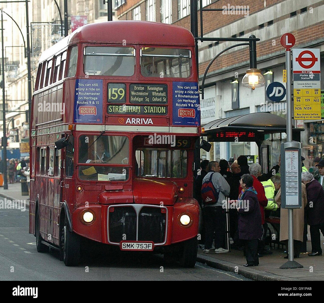A number 159 Routemaster bus stops at Marble Arch on Oxford Street, Friday December 9, 2005. The last Routemaster to operate as part of a normal scheduled service will run on route 159, starting just after noon near Marble Arch in Oxford Street and ending just over an hour later at Brixton Garage in south London. See PA story TRANSPORT Routemaster. PRESS ASSOCIATION Photo. Photo credit should read: Michael Stephens/PA Stock Photo