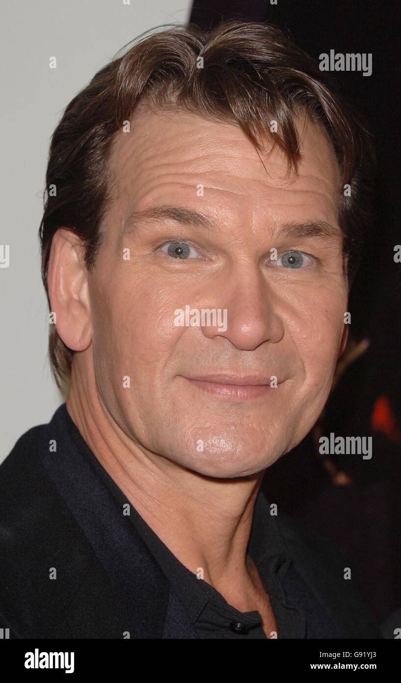 Keeping Mum Premiere Stock Photo Alamy