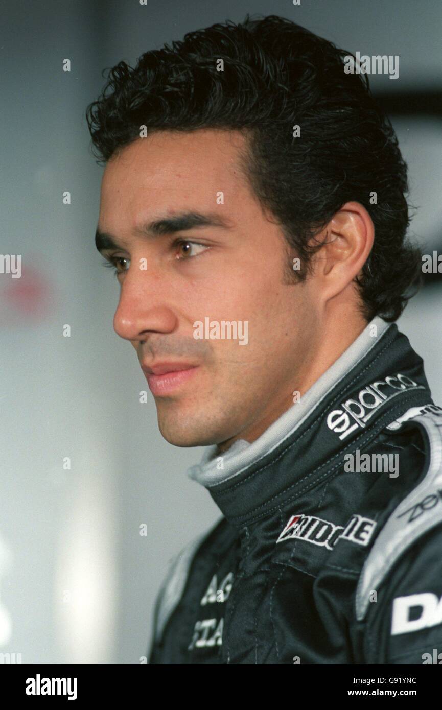 Formula One Motor Racing - Arrows Launch Stock Photo - Alamy