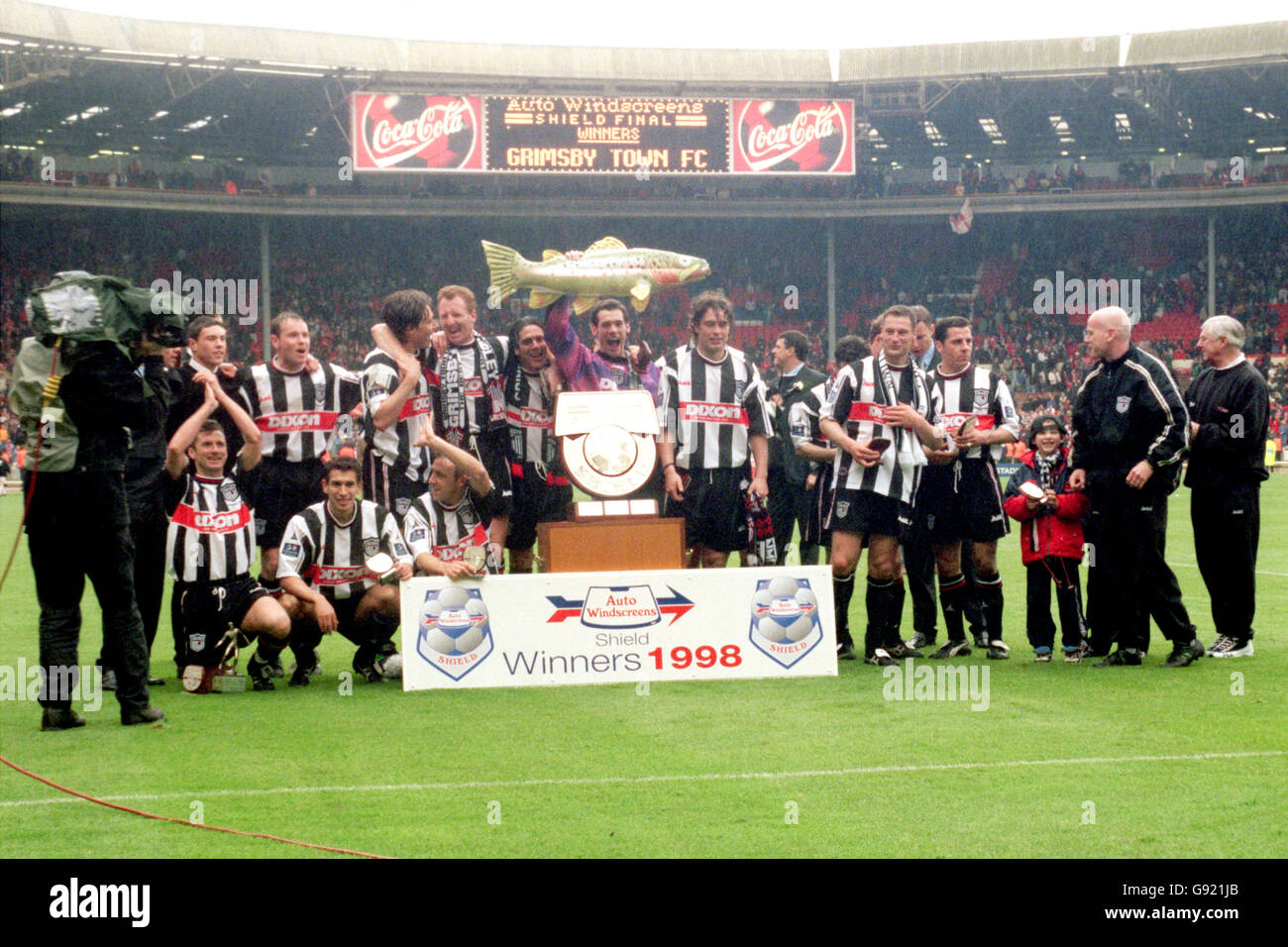 Grimsby Town winners of the Auto Windscreens Shield final Stock Photo